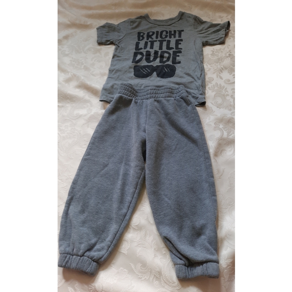 2pc Grey Swest Pant with Grey T Shirt